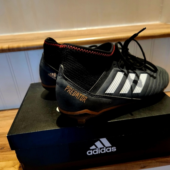 Adidas Predator - Picture 3 of 4